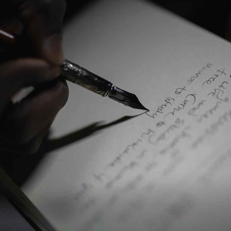 Writing with fountain pen